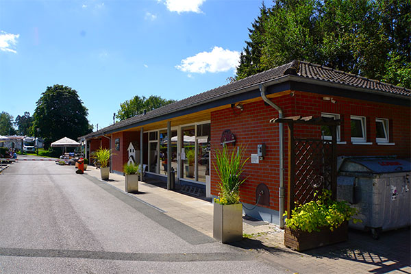 Servicestelle vom Reisemobilhafen Twistesee
